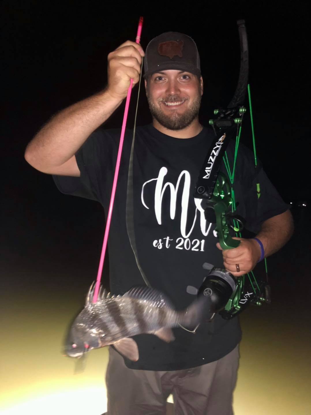 Home Atta Buoy Bow Fishing and Flounder Gigging Charters